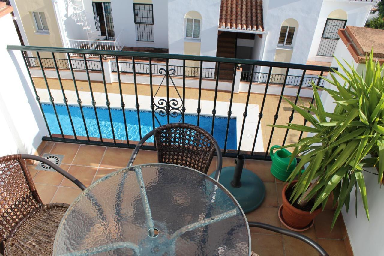 Playa Burriana, Tva Terasser, Havsutsikt, Pool ネルハ エクステリア 写真